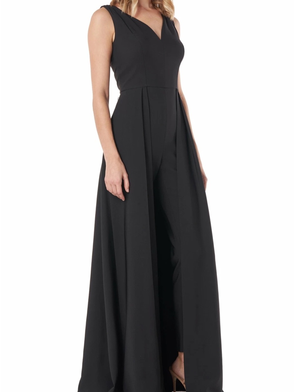 Kay Unger Palmer walk thru jumpsuit Black V-Neck Sleeveless Overlay Jumpsuit